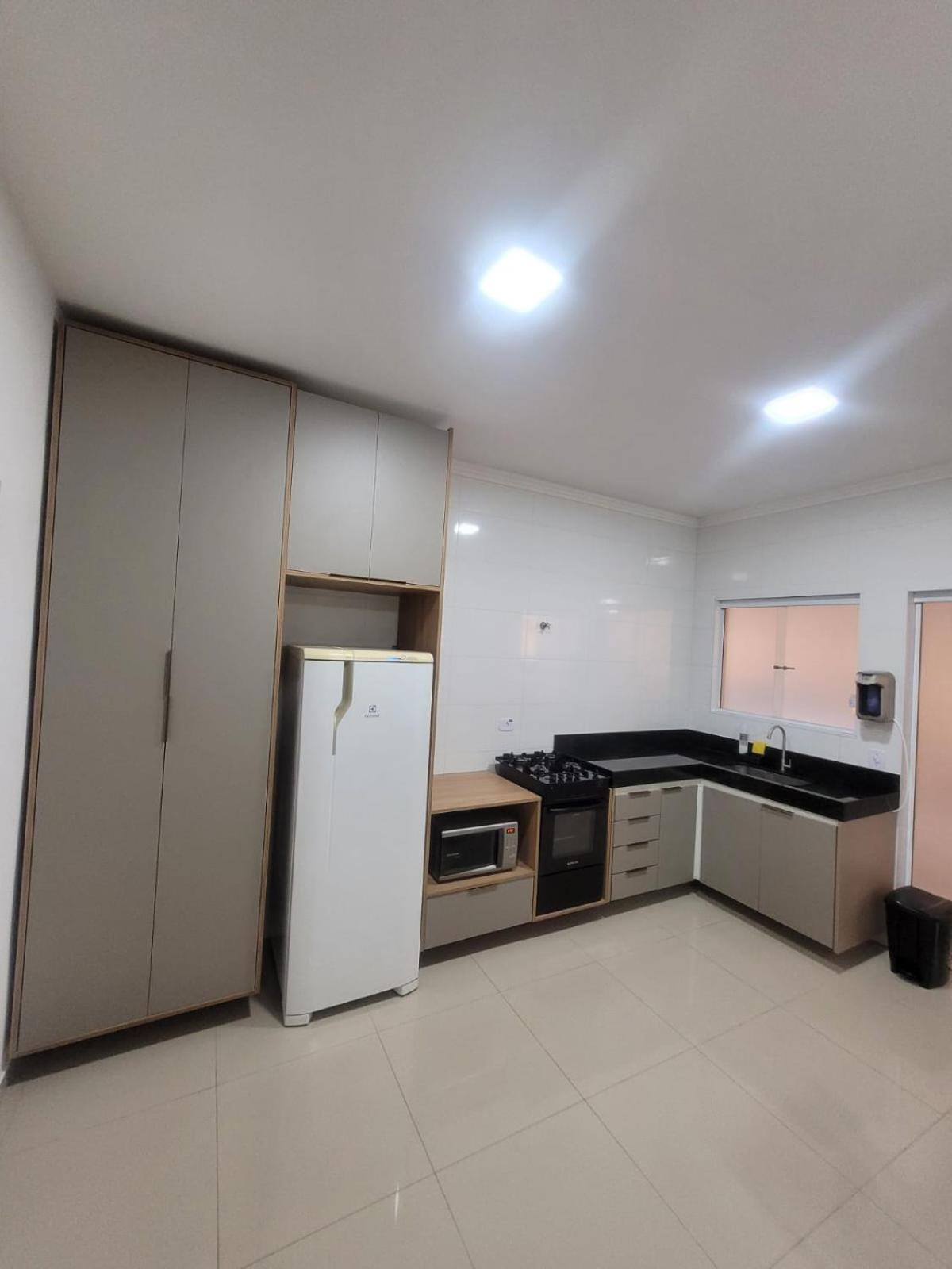 Priscila - Em Maranduba Apartamento *